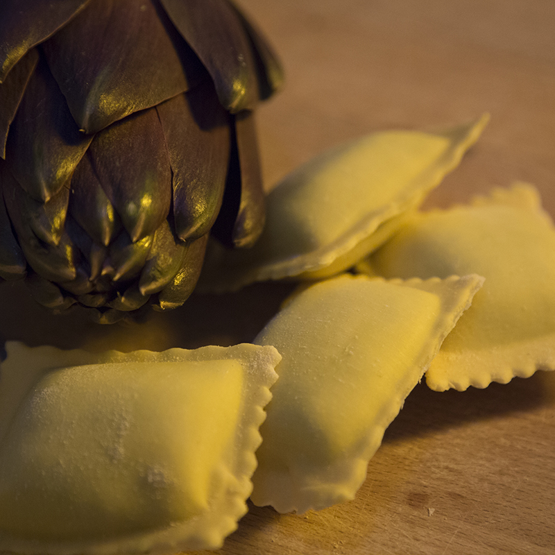 ravioli ricotta e carciofi